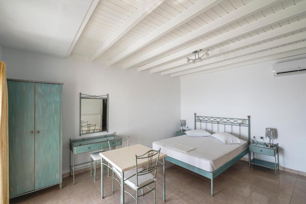 Apollon Village Hotel Анафи Екстериор снимка