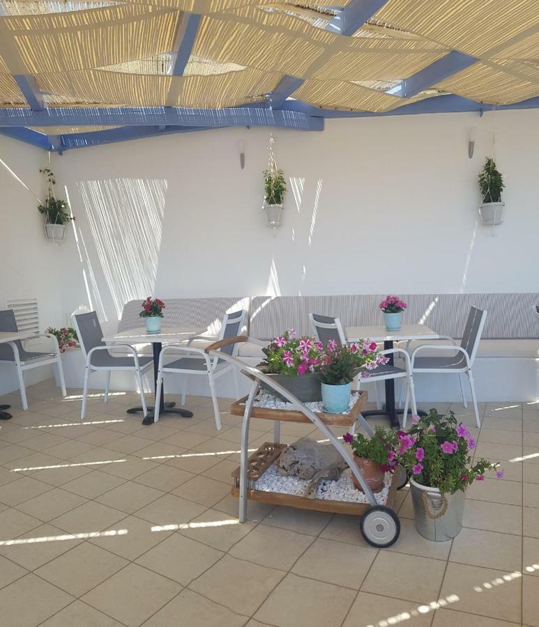 Apollon Village Hotel Анафи Екстериор снимка